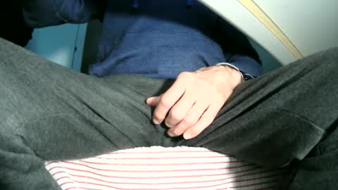 Ask me  online show from 03-08-25, 10:02