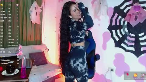 coco_dam online show from 10-30-25, 07:54