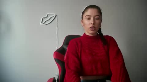 cocoberry1 online show from 10-06-25, 11:40