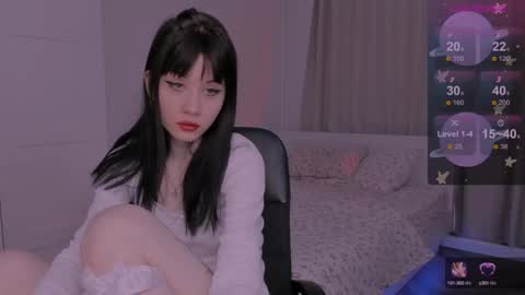 Snapshot of coddleweeper chatting on 02-19-25, 09:06 Hello guys my name is Coddle online show from 02-19-25, 09:06