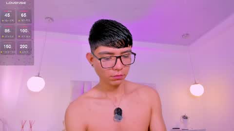 Snapshot of codytwink_ chatting on 06-22-26, 12:35 Cody online show from 06-22-26, 12:35