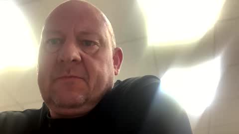 col4nows online show from 09-23-25, 10:07