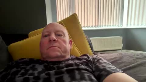 col4nows online show from 06-07-26, 01:15
