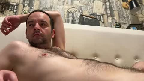 Snapshot of colambus555 chatting on 12-28-24, 09:40 colambus555 online show from 12-28-24, 09:40