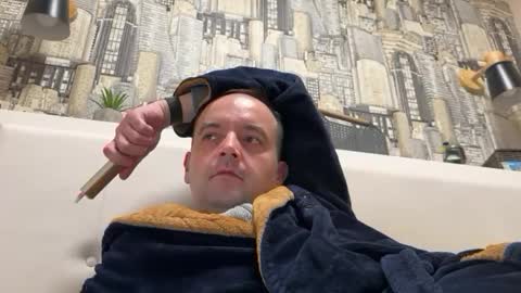 Snapshot of colambus555 chatting on 01-19-25, 08:09 colambus555 online show from 01-19-25, 08:09