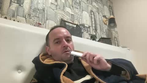 colambus83 online show from 01-11-26, 03:06