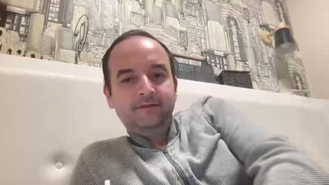 colambus83 online show from 05-08-26, 04:45