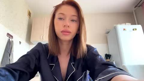 Lily online show from 06-20-26, 04:26