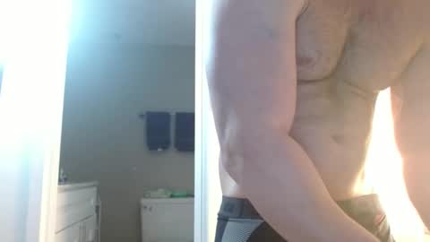 Snapshot of colbymoney chatting on 12-01-24, 11:58 Colby big dick money online show from 12-01-24, 11:58