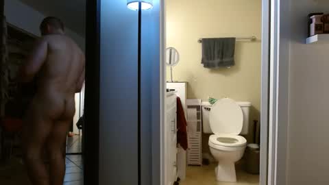 Snapshot of colbymoney chatting on 01-29-25, 03:44 Colby big dick money online show from 01-29-25, 03:44