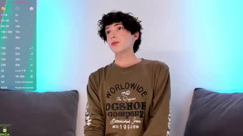 Snapshot of colestorm chatting on 10-08-25, 08:50 COLE online show from 10-08-25, 08:50