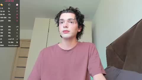 Snapshot of colestorm_ chatting on 06-23-26, 05:38 COLE - ig online show from 06-23-26, 05:38
