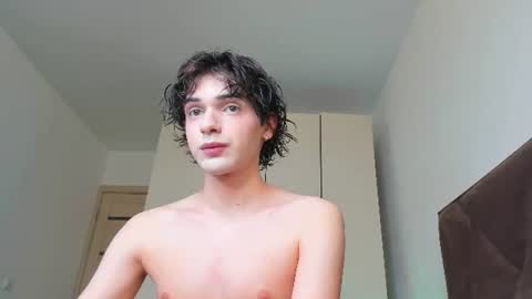 Snapshot of colestorm_ chatting on 06-25-26, 05:45 COLE - ig online show from 06-25-26, 05:45