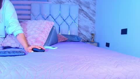 colett online show from 02-17-26, 11:50