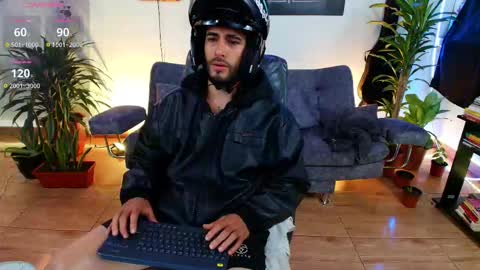 Snapshot of colin_stone chatting on 10-17-25, 12:01 colin_stone online show from 10-17-25, 12:01