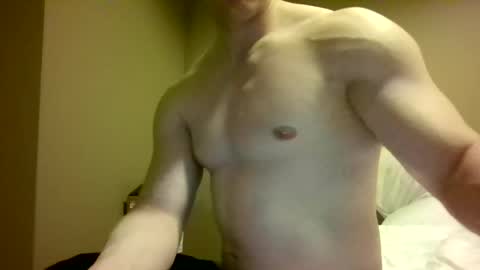 Snapshot of college_muscle chatting on 07-04-26, 02:29 foreverxshredded online show from 07-04-26, 02:29