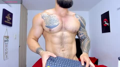 Snapshot of college_muscle_ass chatting on 06-24-26, 09:19 college_muscle_ass online show from 06-24-26, 09:19
