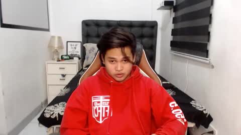 Victor Grey online show from 01-15-25, 06:08