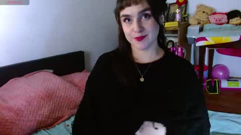 Snapshot of collette_beaufoy chatting on 07-11-26, 05:21 Collette online show from 07-11-26, 05:21