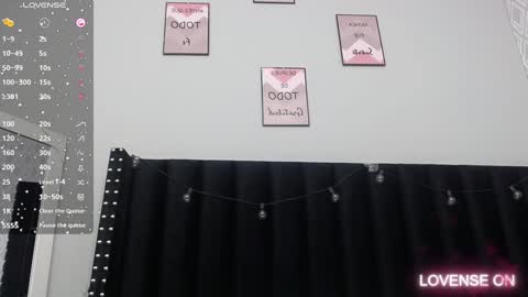 Snapshot of colombia_mommy_ chatting on 01-09-25, 12:30 GRETCHEN online show from 01-09-25, 12:30