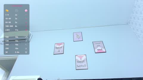 Snapshot of colombia_mommy_ chatting on 02-01-25, 12:26 GRETCHEN online show from 02-01-25, 12:26