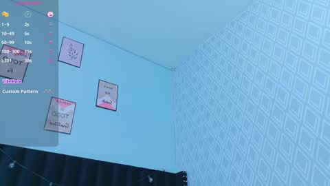 Snapshot of colombia_mommy_ chatting on 09-17-25, 12:40 GRETCHEN online show from 09-17-25, 12:40