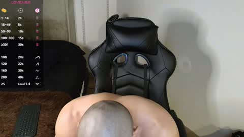 Snapshot of colombianmuscle8 chatting on 02-28-25, 01:58 colombianmuscle8 online show from 02-28-25, 01:58