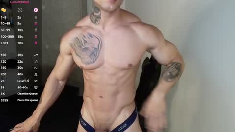 Snapshot of colombianmuscle8 chatting on 06-14-26, 02:24 colombianmuscle8 online show from 06-14-26, 02:24