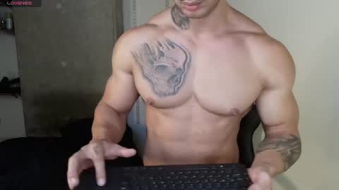 Snapshot of colombianmuscle8 chatting on 06-22-26, 12:56 colombianmuscle8 online show from 06-22-26, 12:56