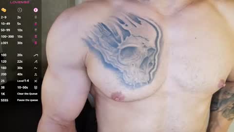 Snapshot of colombianmuscle8 chatting on 07-11-26, 02:03 colombianmuscle8 online show from 07-11-26, 02:03