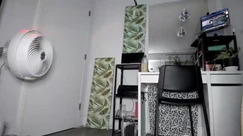 Noni online show from 12-20-25, 09:16