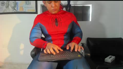 coltonmassif_ online show from 01-31-25, 04:38