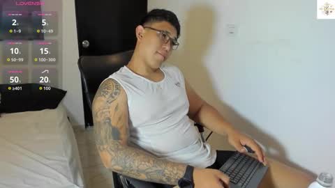 coltonmassif_ online show from 10-08-25, 04:54