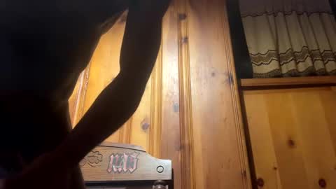 Snapshot of columbusohio614 chatting on 01-02-25, 11:52 Heavyd614 online show from 01-02-25, 11:52