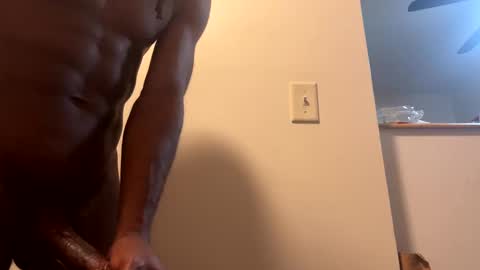 Snapshot of columbusohio614 chatting on 01-25-25, 11:13 Heavyd614 online show from 01-25-25, 11:13