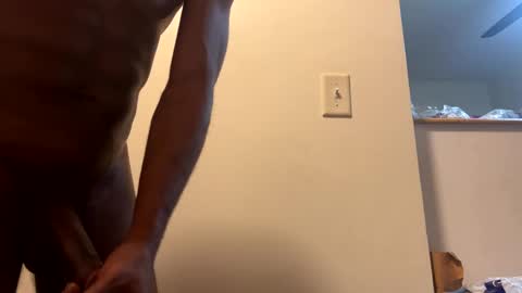 Snapshot of columbusohio614 chatting on 02-13-25, 03:39 Heavyd614 online show from 02-13-25, 03:39