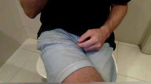 Snapshot of come1983 chatting on 07-15-26, 02:11 come1983 online show from 07-15-26, 02:11