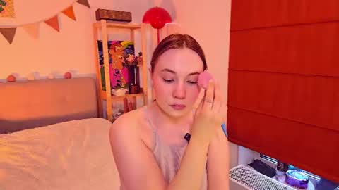 Snapshot of come_in_bed chatting on 06-18-26, 03:05 Audrey online show from 06-18-26, 03:05