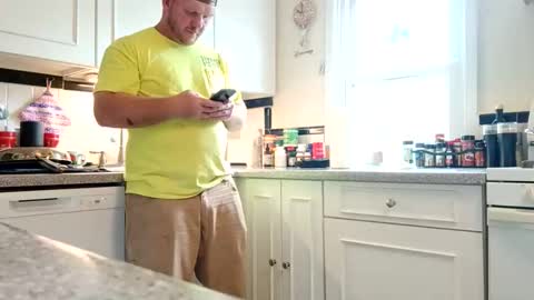 comegetmeinthemorning online show from 04-15-26, 04:14