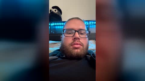 Comfortable bite online show from 12-15-25, 10:25