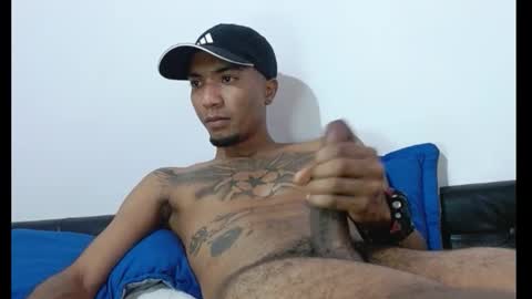 Snapshot of comoseria1927realg4life chatting on 01-09-26, 10:33 comoseria1927realg4life online show from 01-09-26, 10:33