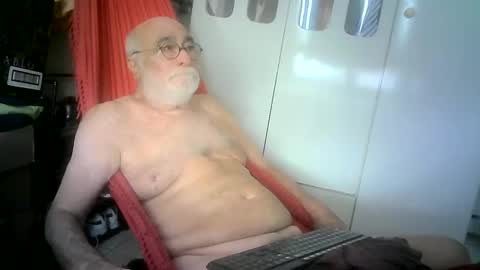 Snapshot of concris chatting on 09-20-25, 10:49 Paturi online show from 09-20-25, 10:49