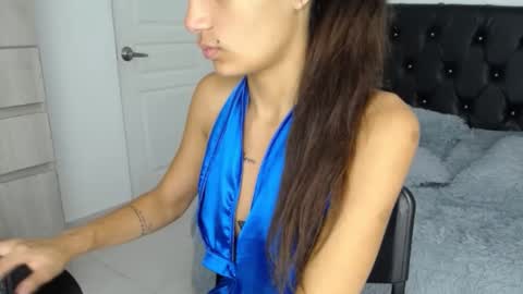 Snapshot of conni_f00x chatting on 01-20-25, 12:18 conni_f00x online show from 01-20-25, 12:18