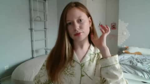 Snapshot of connie_daw chatting on 11-01-25, 07:32 Connie Daw online show from 11-01-25, 07:32