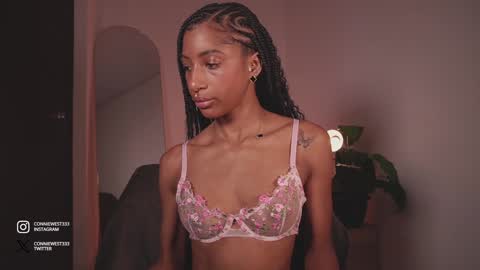 Snapshot of connie_west0 chatting on 12-13-24, 09:52 independent model online show from 12-13-24, 09:52