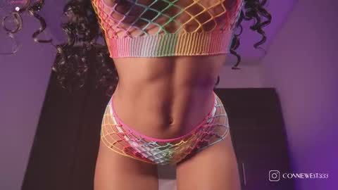 Snapshot of connie_west0 chatting on 10-04-25, 01:25 independent model online show from 10-04-25, 01:25