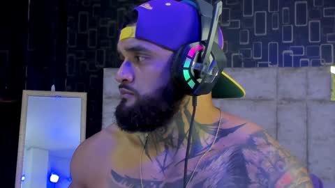 rusfegui online show from 02-04-25, 02:39