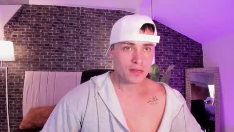 Connor Smith online show from 02-05-26, 08:02