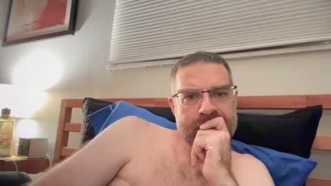 Snapshot of consexual chatting on 09-30-25, 05:01 consexual online show from 09-30-25, 05:01