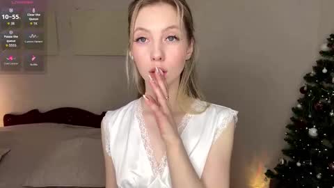 Hello im Sofia Welcme to my room .More hugs and kiss for you online show from 01-10-26, 06:59